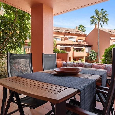 La Fragata Estepona Port Εξωτερικό φωτογραφία